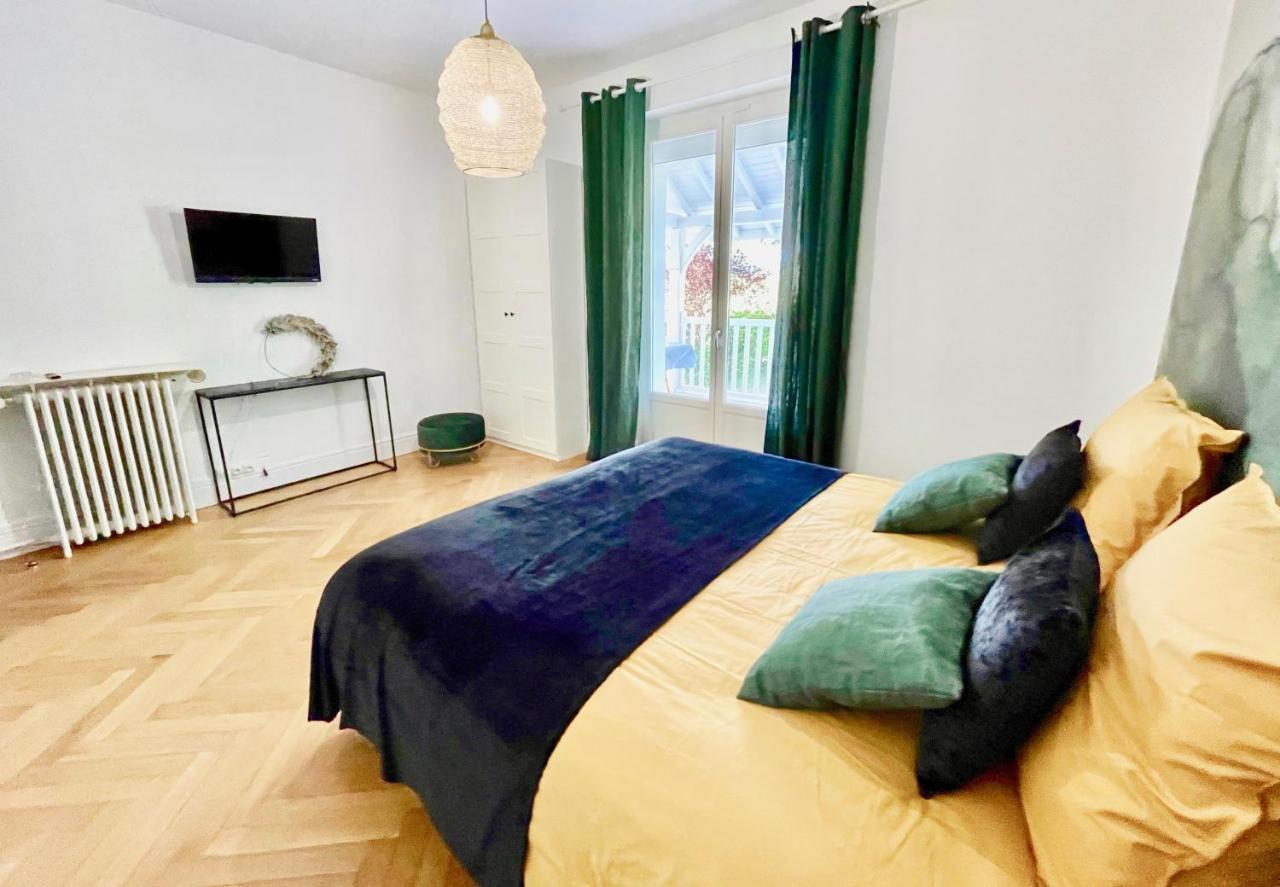 Villa De La Roseraie Rully  Екстериор снимка